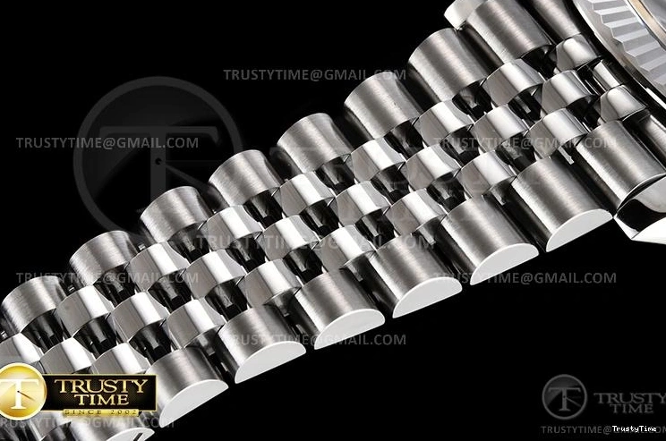 0831 R2DJ0254D – DJ2 41mm Jub Practical 657